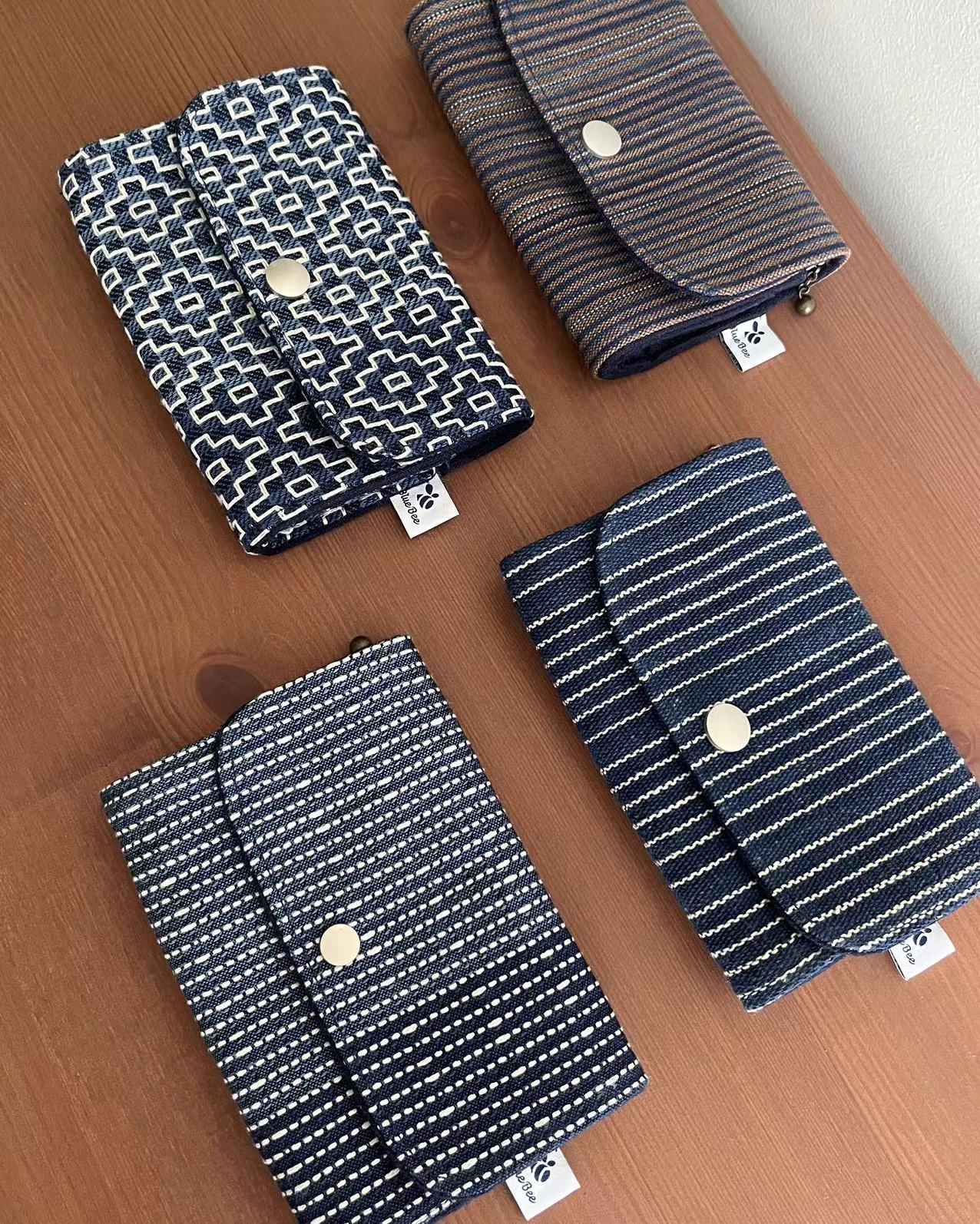 Indigo sashiko embroidery zipper snap card/ coin/ keys pouch. Multifunctional snap wallet in beautiful handmade indigo fabric.