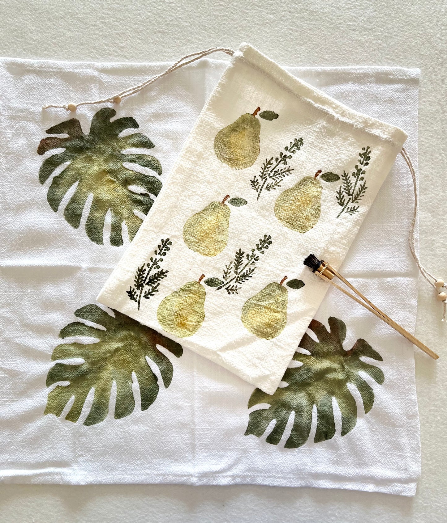 Eco-Friendly Creative Natural Dye Workshops at The Art Faculty! Natural Plant Paste Painting Tote Bag & Pouch Workshop and Indigo Tie Dye Silk Scarf Workshop in November.