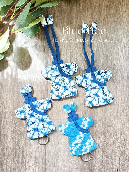 Tie dye Qipao dress-shape key pouch, cloth key case, key ring. A pretty gift for your mom, wife and girlfriend!