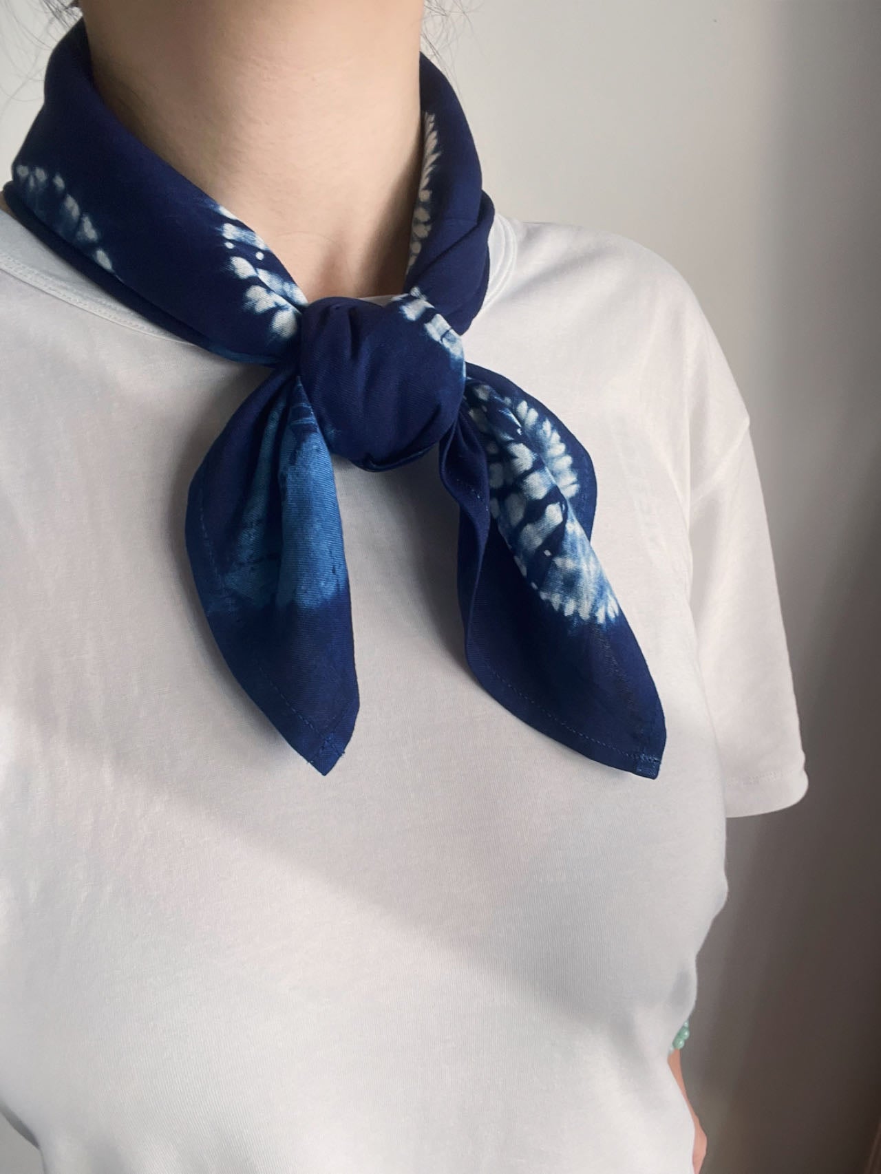 Natural cotton blue tie dye square scarf. Indigo gradient neck wrap / head bandana / tea towel, 65cm * 65cm. A pretty gift for her!