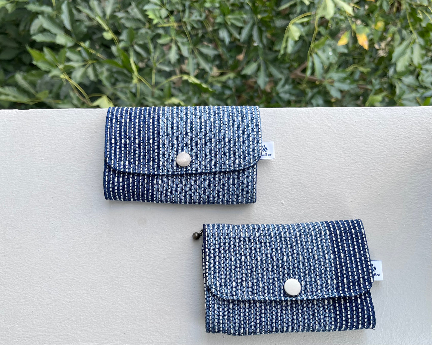 Indigo sashiko embroidery zipper snap card/ coin/ keys pouch. Multifunctional snap wallet in beautiful handmade indigo fabric.