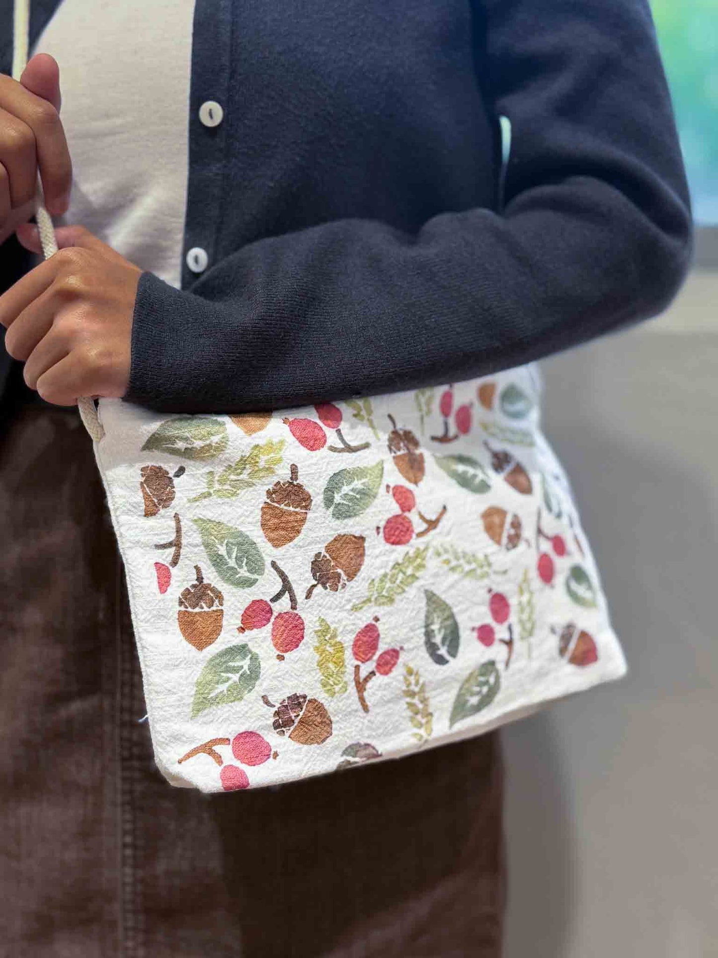 Natural Plant Paste Printing & Sewing Pouch Workshop on 15&19 December with Fashion Makerspace!