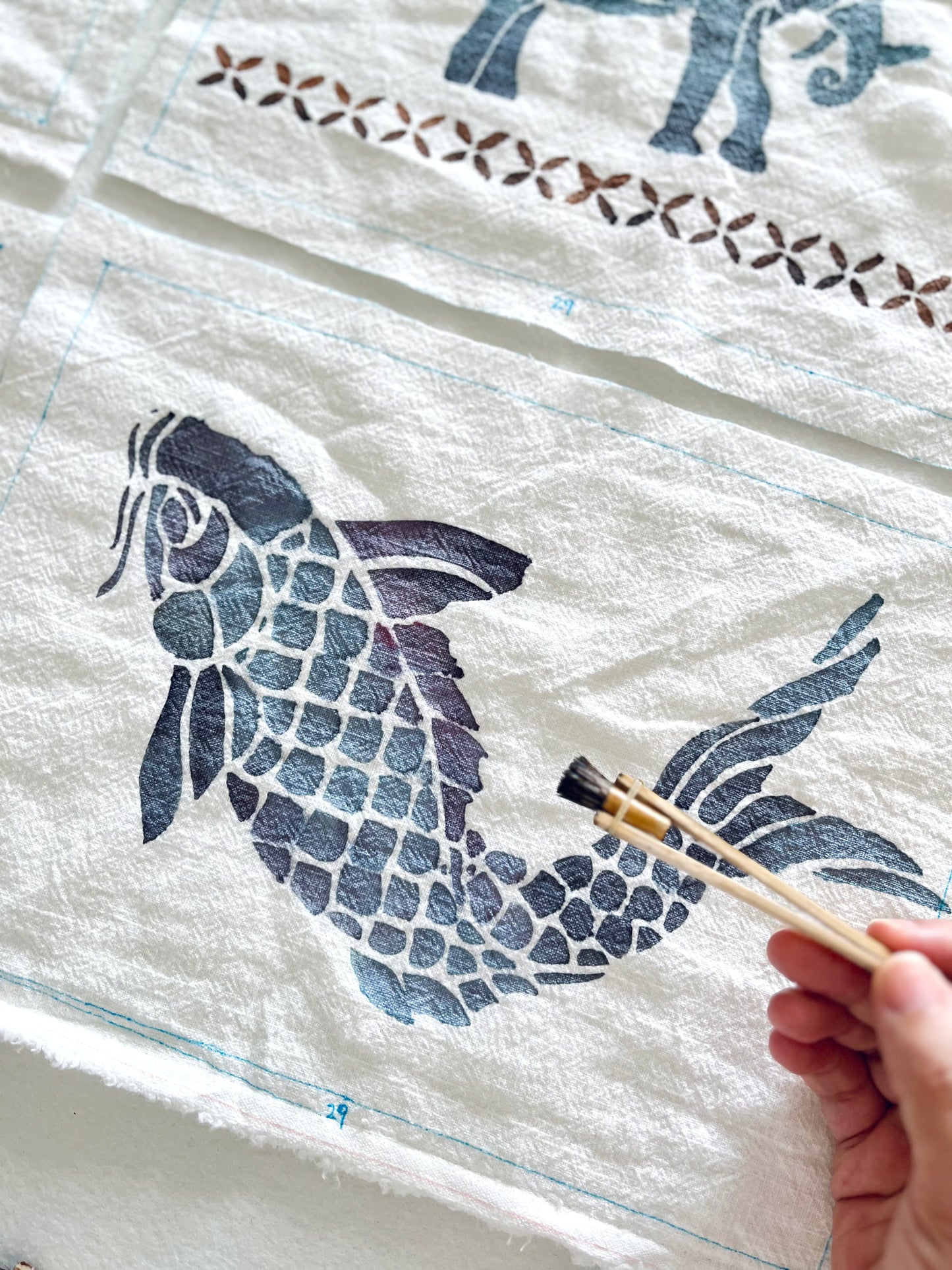 Natural Plant Paste Printing & Sewing Pouch Workshop on 15&19 December with Fashion Makerspace!